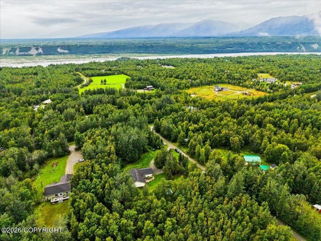 15600 E Rockyridge Circle, Palmer, AK 99645