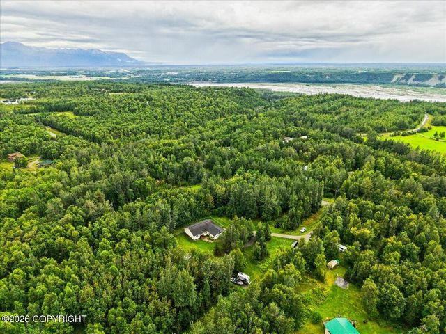 15600 E Rockyridge Circle, Palmer, AK 99645