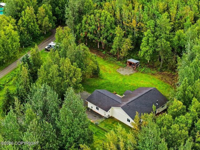 15600 E Rockyridge Circle, Palmer, AK 99645