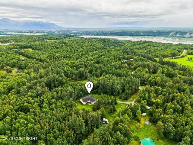 15600 E Rockyridge Circle, Palmer, AK 99645