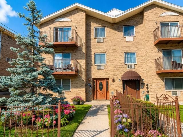 1162 Edison Avenue, Bronx, NY 10461