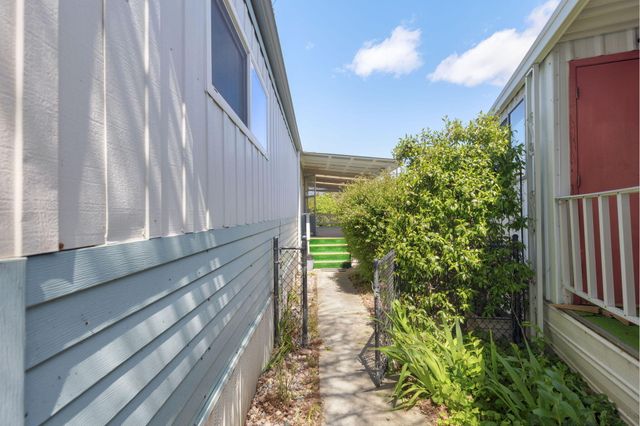 311 Bandy Way, Grants Pass, OR 97526