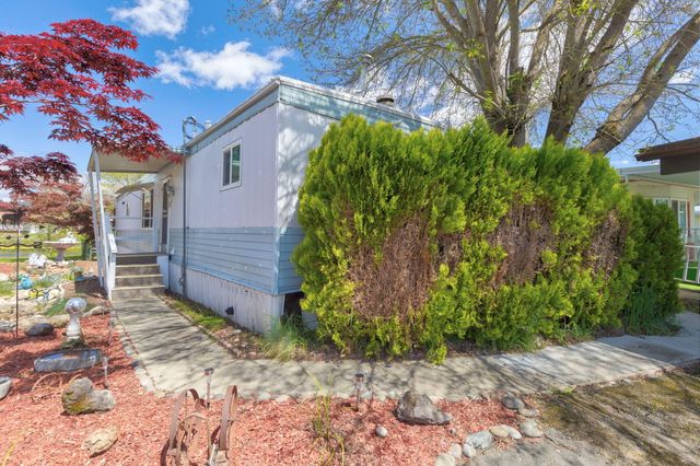 311 Bandy Way, Grants Pass, OR 97526