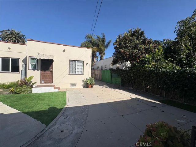 2207 S Cochran, Los Angeles, CA 90016
