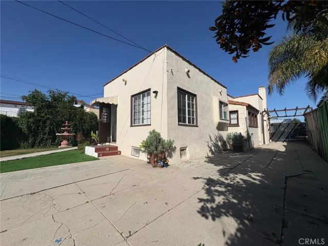 2207 S Cochran, Los Angeles, CA 90016