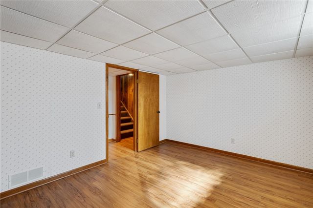 159 Applegrove Drive, Greece, NY 14612