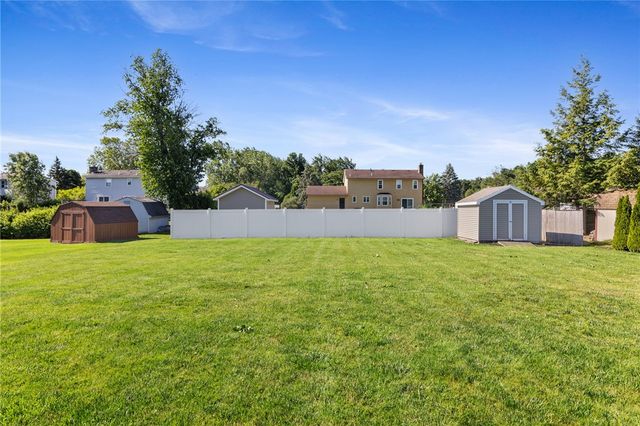 159 Applegrove Drive, Greece, NY 14612