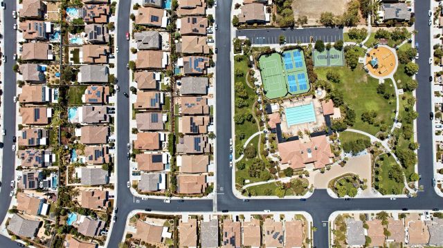 39096 Clear Creek Ln, Temecula, CA 92591