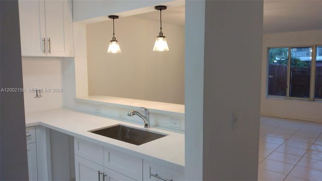 8382 SW 152nd Ave 12-4, Miami, FL 33193