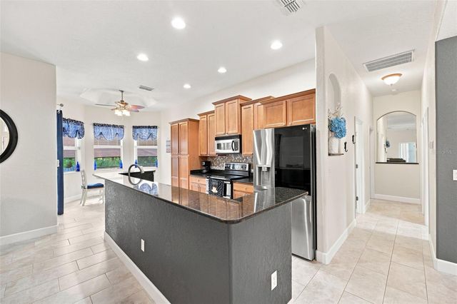 25 SANDERS CIRCLE, Homosassa, FL 34446