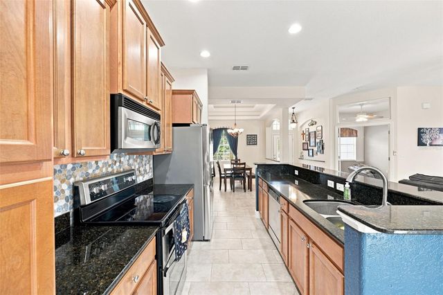 25 SANDERS CIRCLE, Homosassa, FL 34446