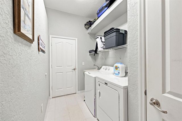 25 SANDERS CIRCLE, Homosassa, FL 34446