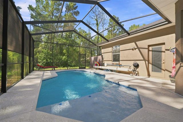 25 SANDERS CIRCLE, Homosassa, FL 34446