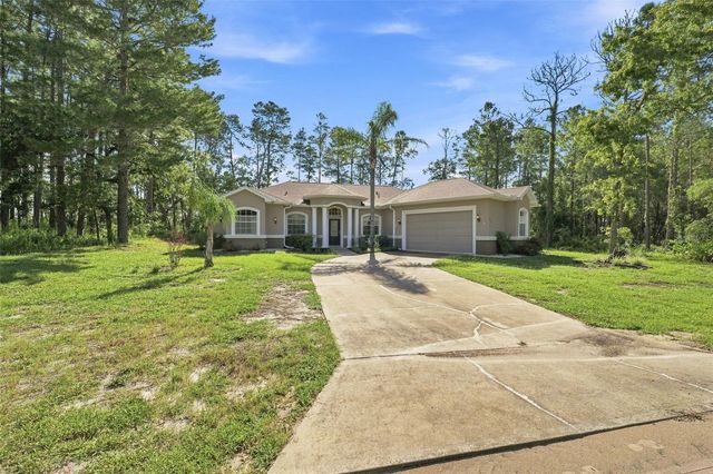 25 SANDERS CIRCLE, Homosassa, FL 34446