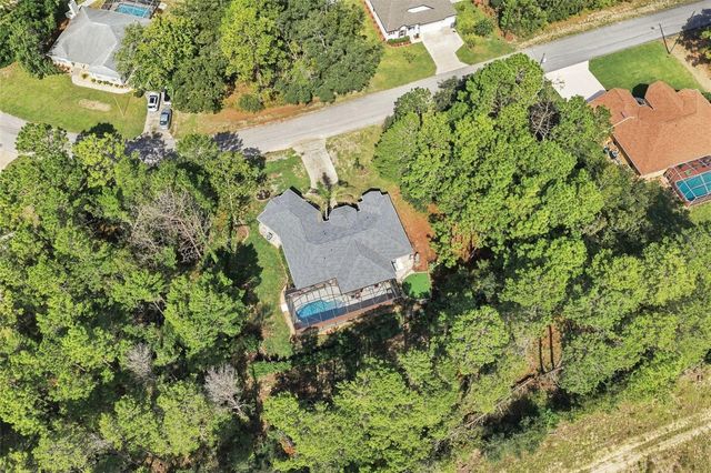 25 SANDERS CIRCLE, Homosassa, FL 34446
