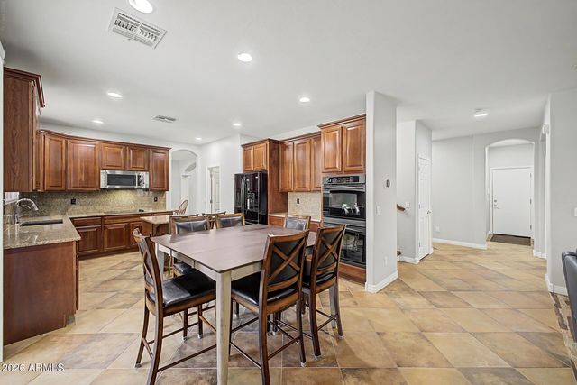 5035 W PARSONS Road, Phoenix, AZ 85083