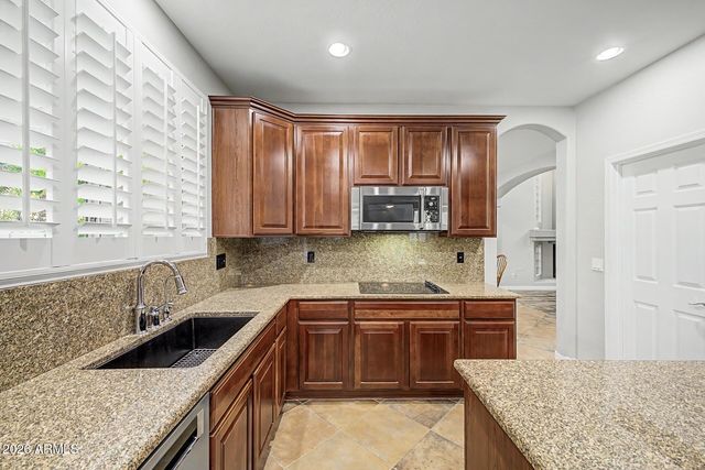 5035 W PARSONS Road, Phoenix, AZ 85083