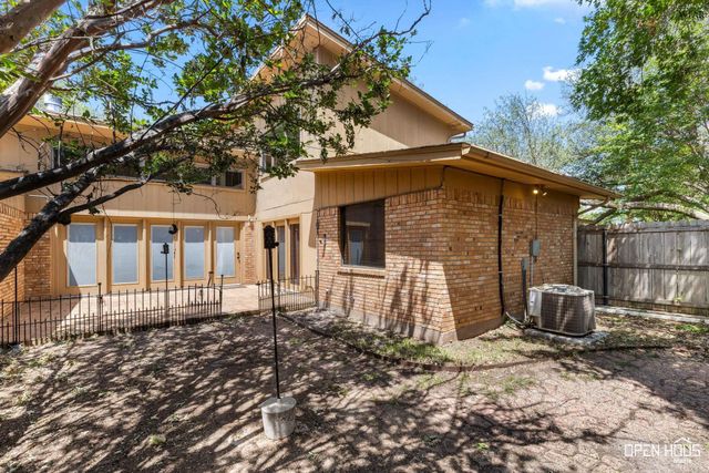 418 PARK STREET, Burkburnett, TX 76354