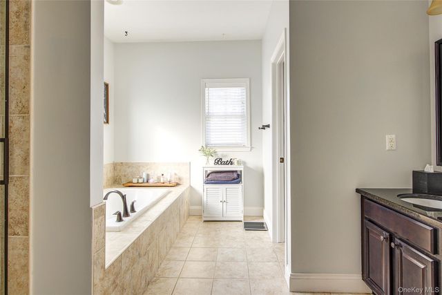 20 Tanyas Court, Monroe, NY 10950