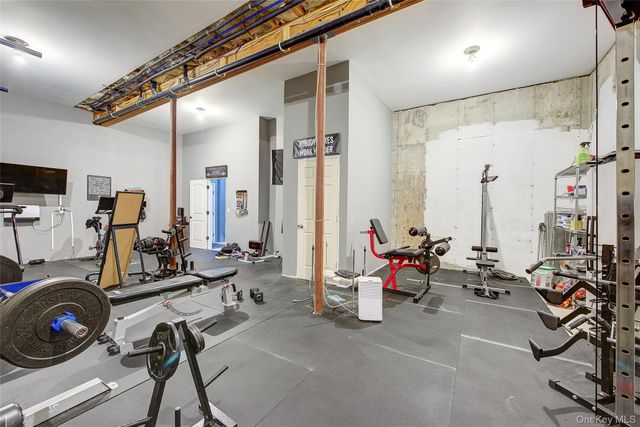 20 Tanyas Court, Monroe, NY 10950