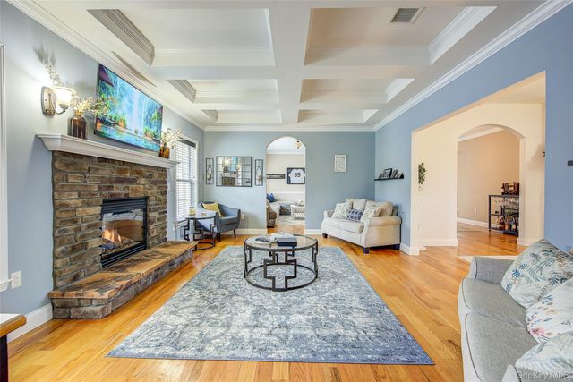 20 Tanyas Court, Monroe, NY 10950