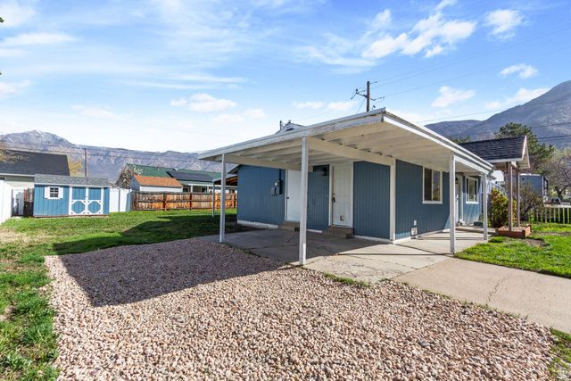 726 E CANFIELD DR, Ogden, UT 84404