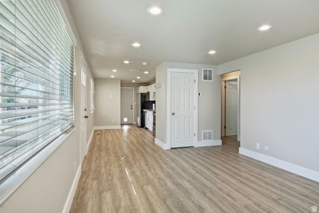 726 E CANFIELD DR, Ogden, UT 84404