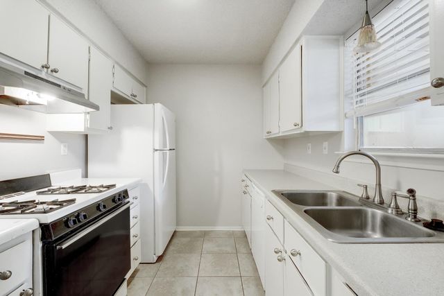 7105 Cannonleague DR, Austin, TX 78745