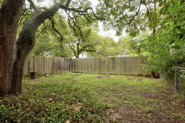 7105 Cannonleague DR, Austin, TX 78745