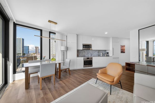 987 Queen Street 1100, Honolulu, HI 96814