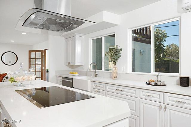 1811 El Monte Drive, Thousand Oaks, CA 91362