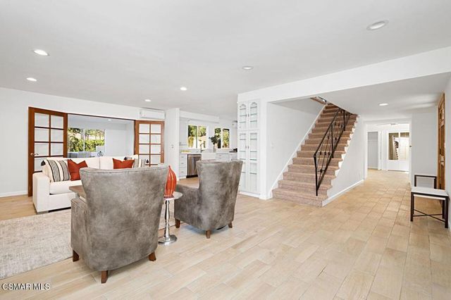 1811 El Monte Drive, Thousand Oaks, CA 91362