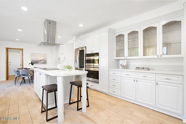 1811 El Monte Drive, Thousand Oaks, CA 91362