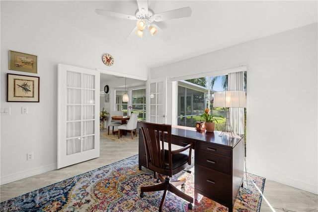 945 Moon Lake DR, Naples, FL 34104