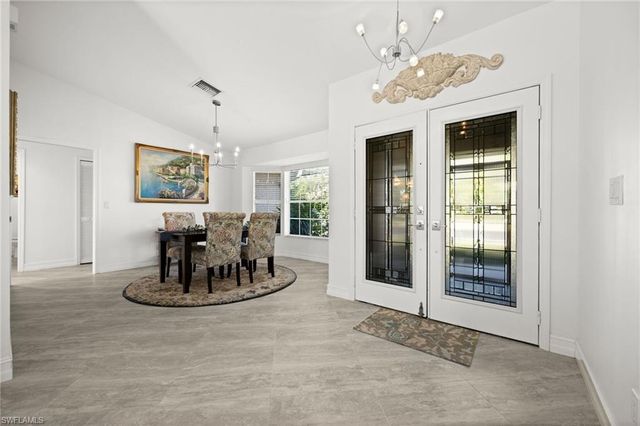 945 Moon Lake DR, Naples, FL 34104