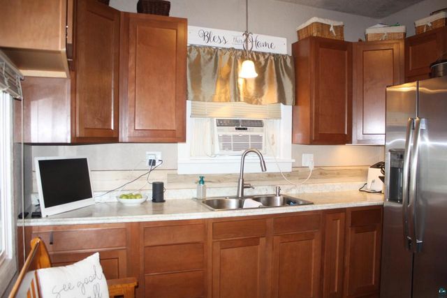 1731 E 8th St, Superior, WI 54880