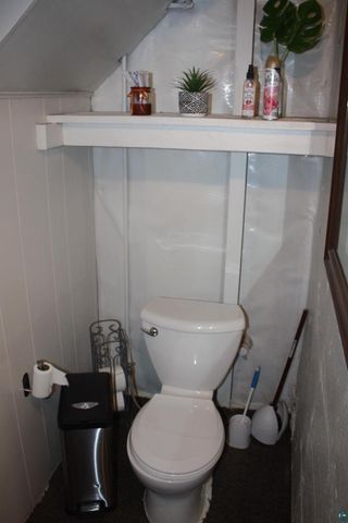 1731 E 8th St, Superior, WI 54880