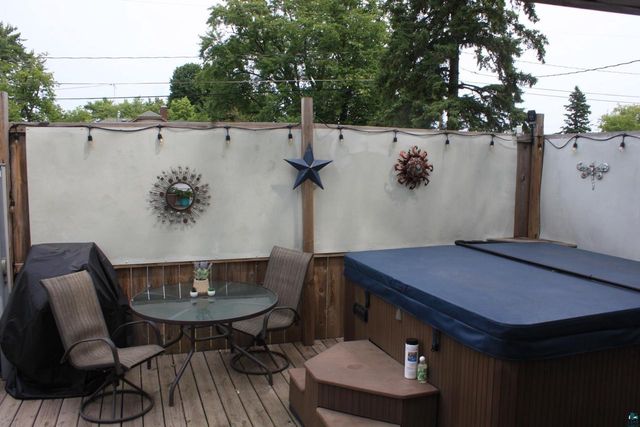 1731 E 8th St, Superior, WI 54880