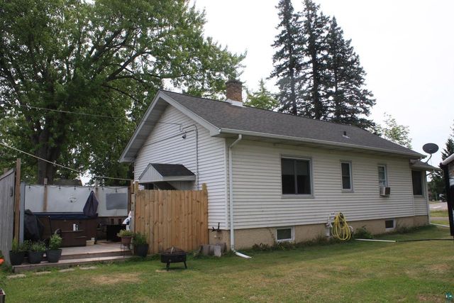 1731 E 8th St, Superior, WI 54880