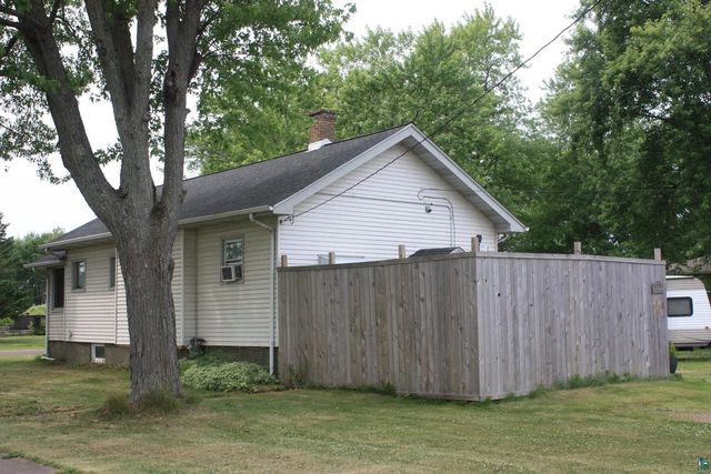 1731 E 8th St, Superior, WI 54880