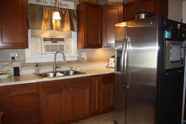 1731 E 8th St, Superior, WI 54880