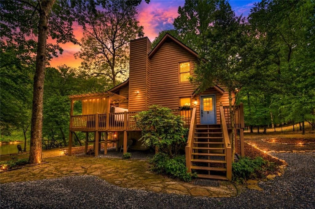 133 Muller Lane, Ellijay, GA 30540
