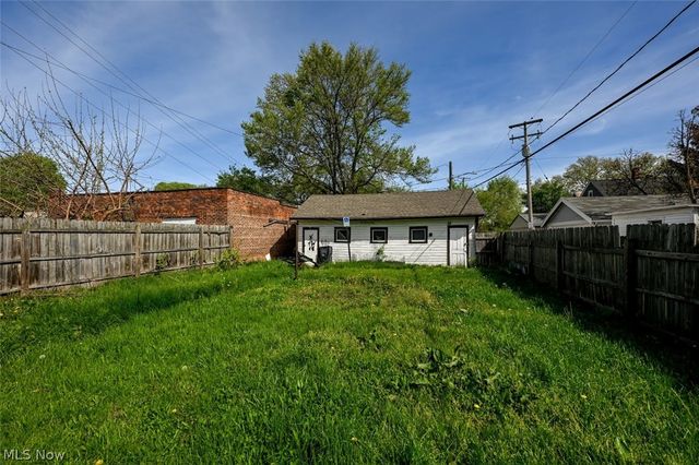 4132 Robert Avenue, Cleveland, OH 44109
