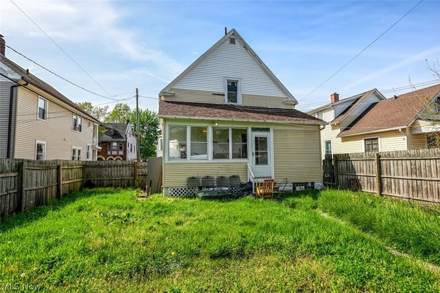 4132 Robert Avenue, Cleveland, OH 44109