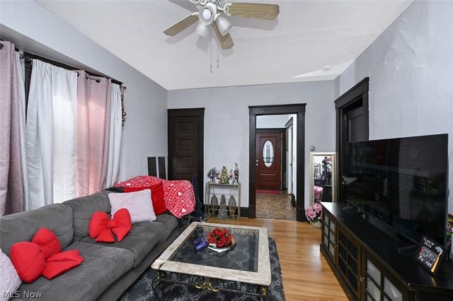 4132 Robert Avenue, Cleveland, OH 44109