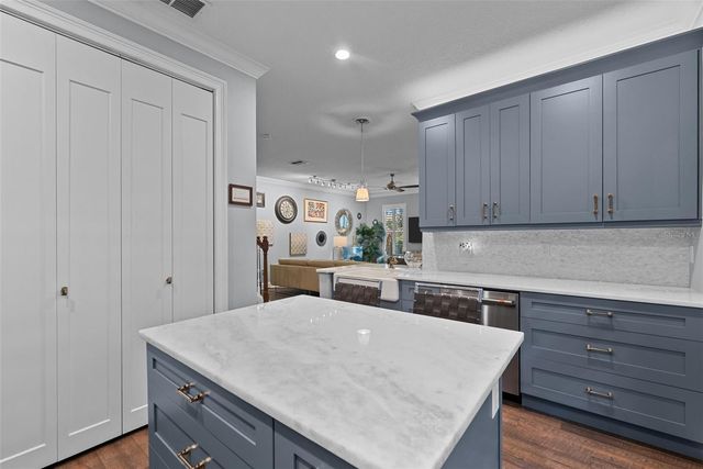 185 BANYAN BAY DRIVE, St Petersburg, FL 33705