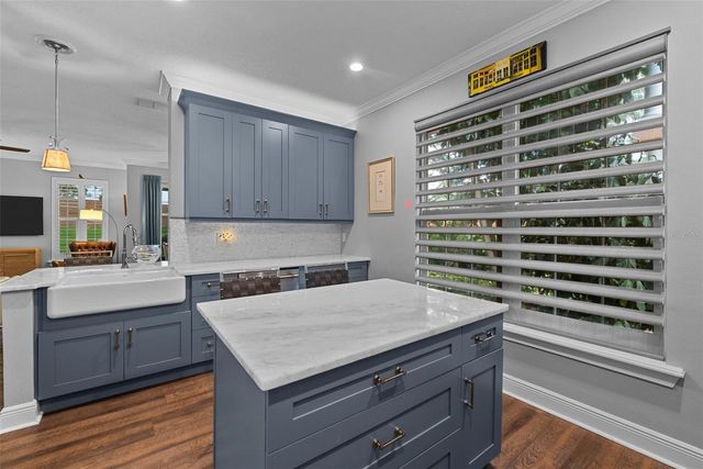 185 BANYAN BAY DRIVE, St Petersburg, FL 33705