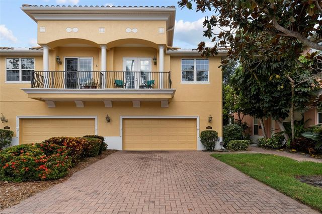 185 BANYAN BAY DRIVE, St Petersburg, FL 33705