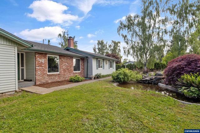 5665 Silverton Rd NE, Salem, OR 97305