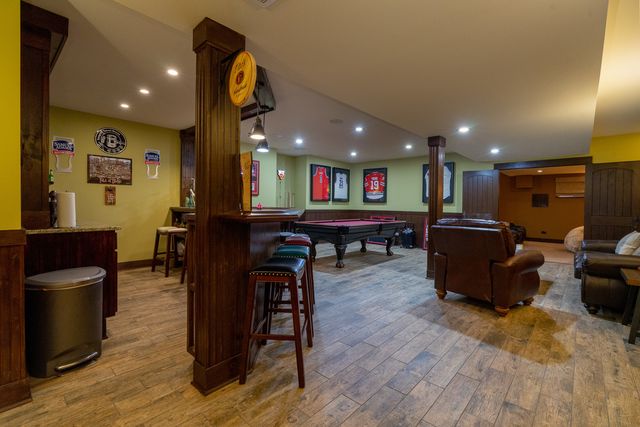 12165 W Castle Drive, Mokena, IL 60448